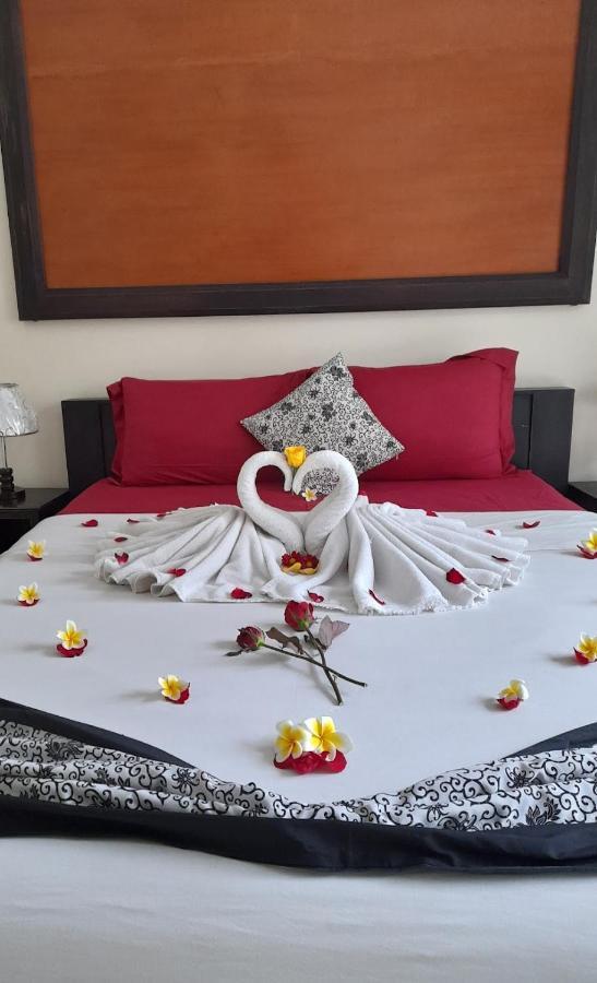 The Kayuputih Villa Lovina Kültér fotó
