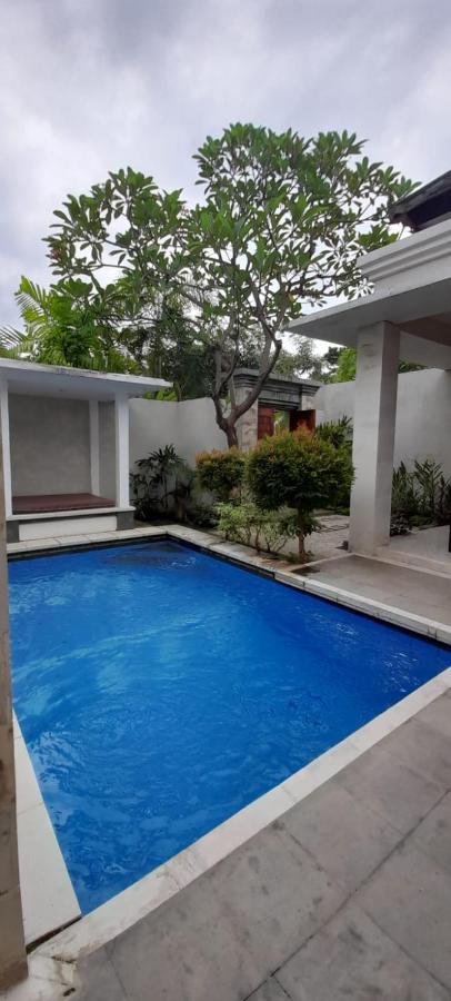 The Kayuputih Villa Lovina Kültér fotó